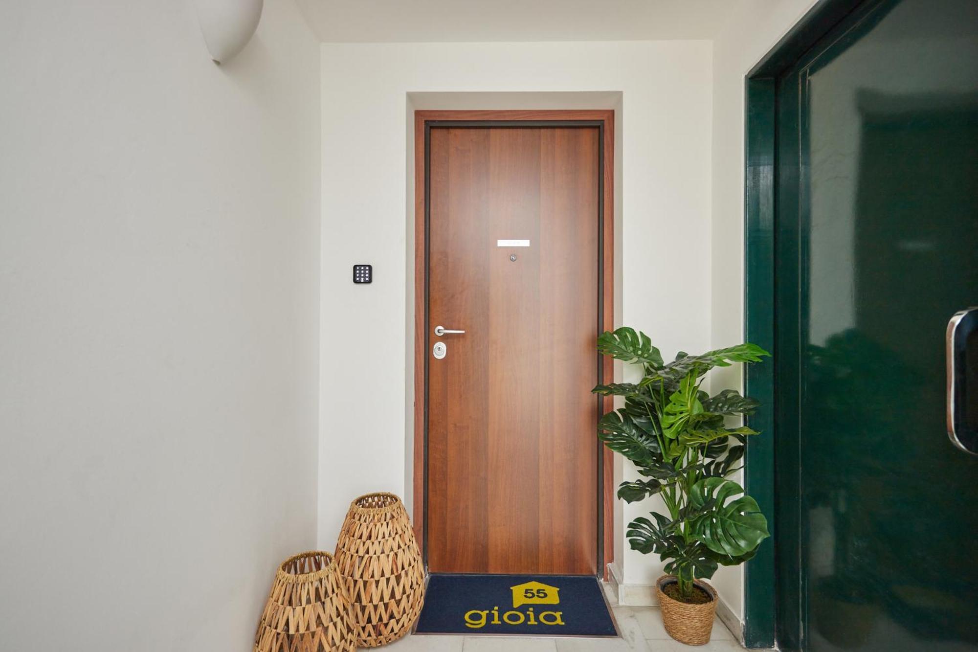 Gioia 55 * Milan